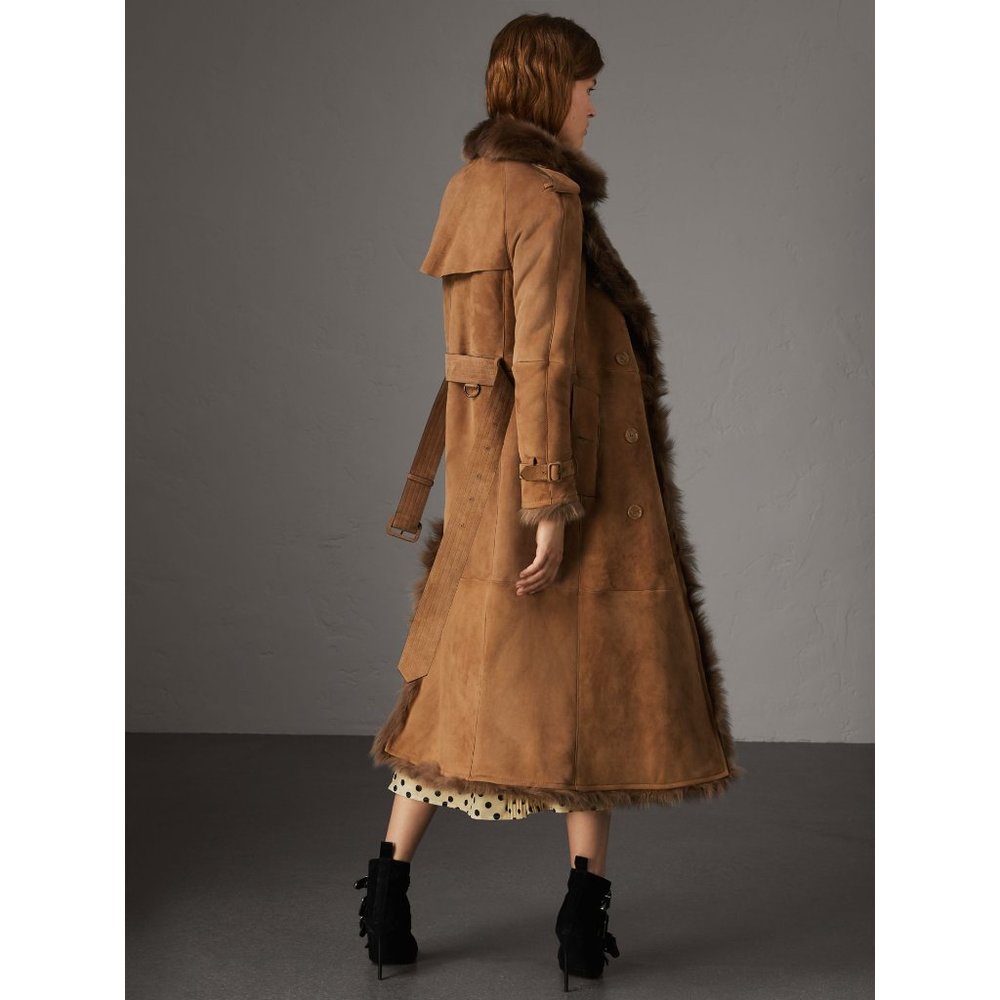 Burberry tan Tolladine shearling coat size 2